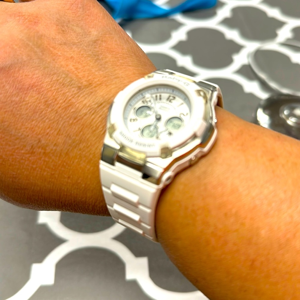 White/chrome Baby-G Ladies watch.